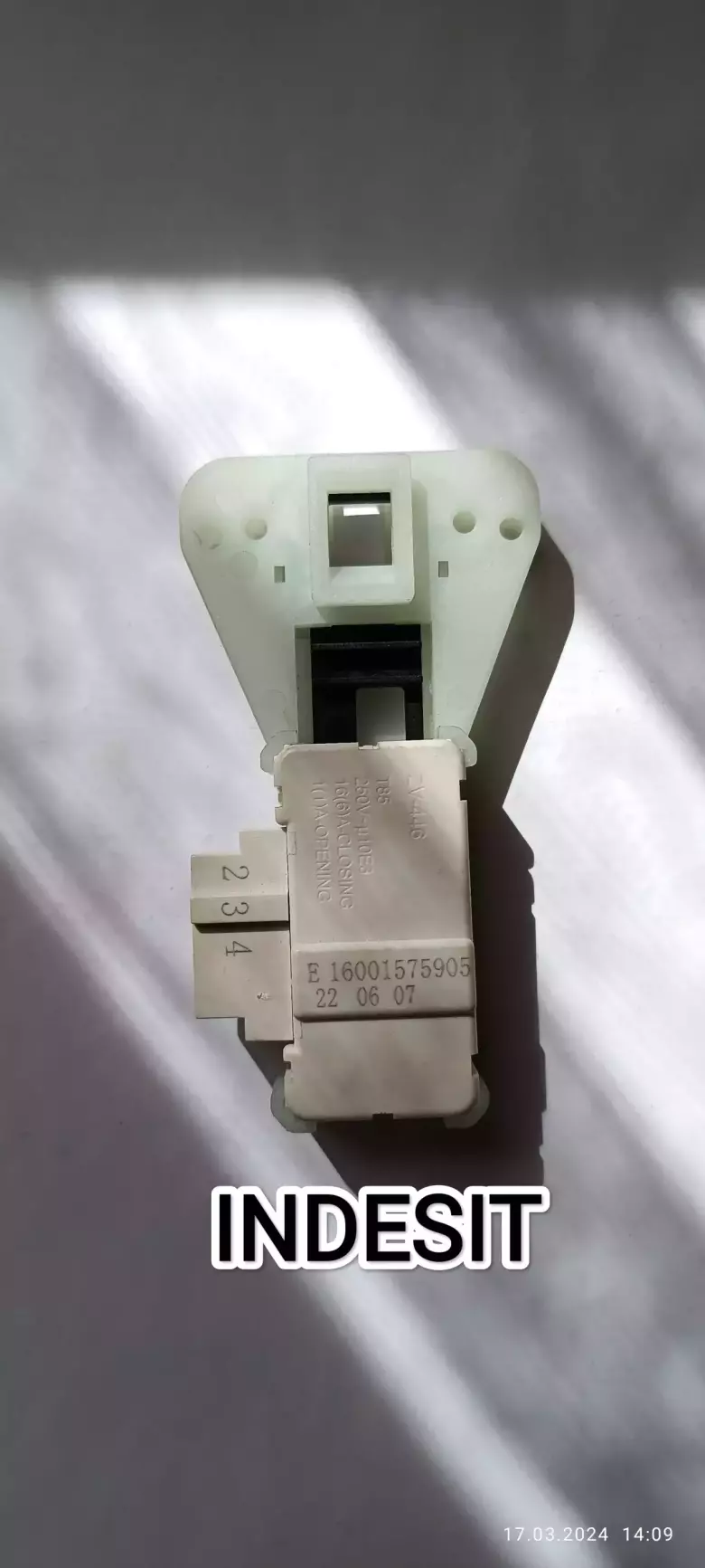 Продам замок блокировки люка (убл) стиральной машины автомат lg samsung