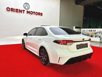 новый Toyota Levin 1.8L Hybrid "Sport"