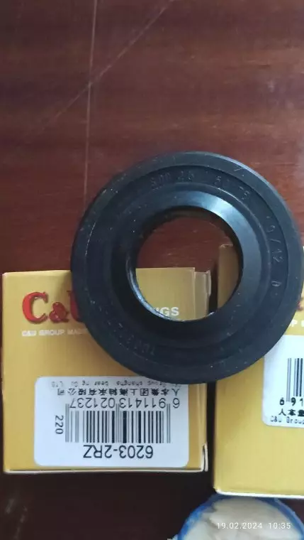 Продам подшипники для стиральной машины автомат