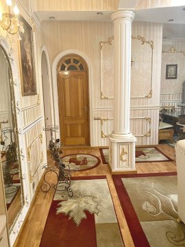 Продается роскошная собственная евро квартира в «Сталинке», полностью укомплектованная!