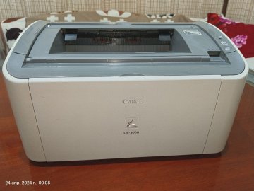 Продам принтер Canon LBP 3000 в отличном состоянии!