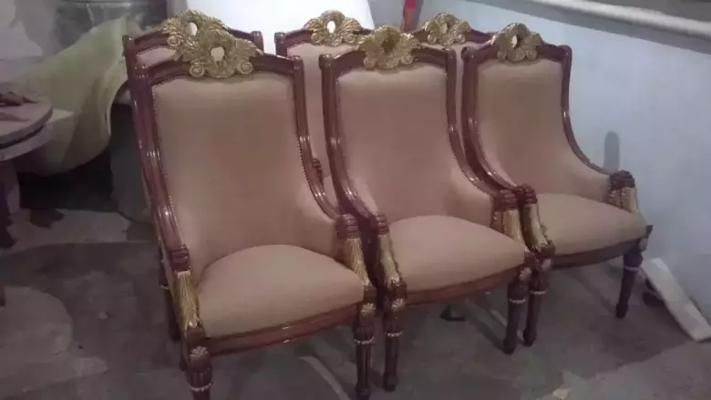 Качественная реставрация мягкой мебели ,смена дизайна, изготовление — 3/8
