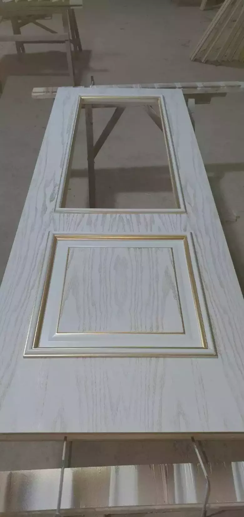 Изготовление межкомнатных дверей