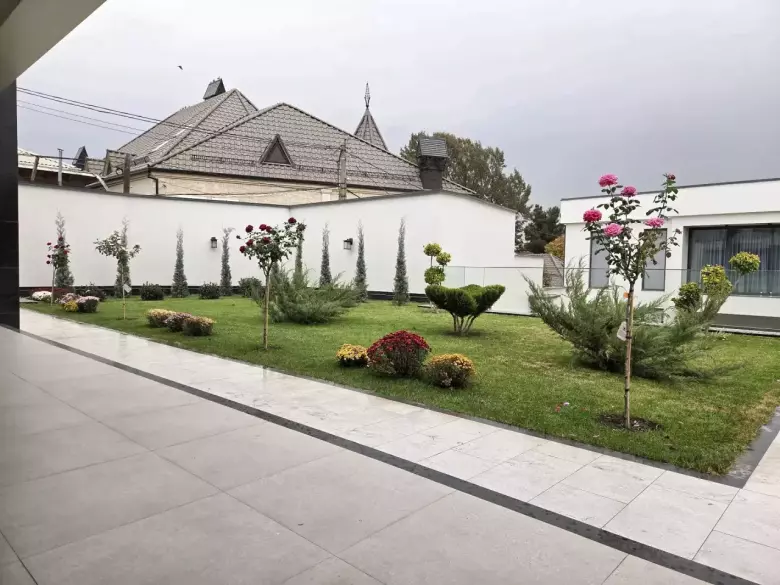 Дом в стиле хай-тек