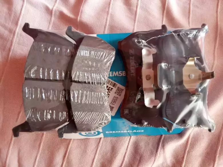 Передние тормозные колодки на мазду 626 GC