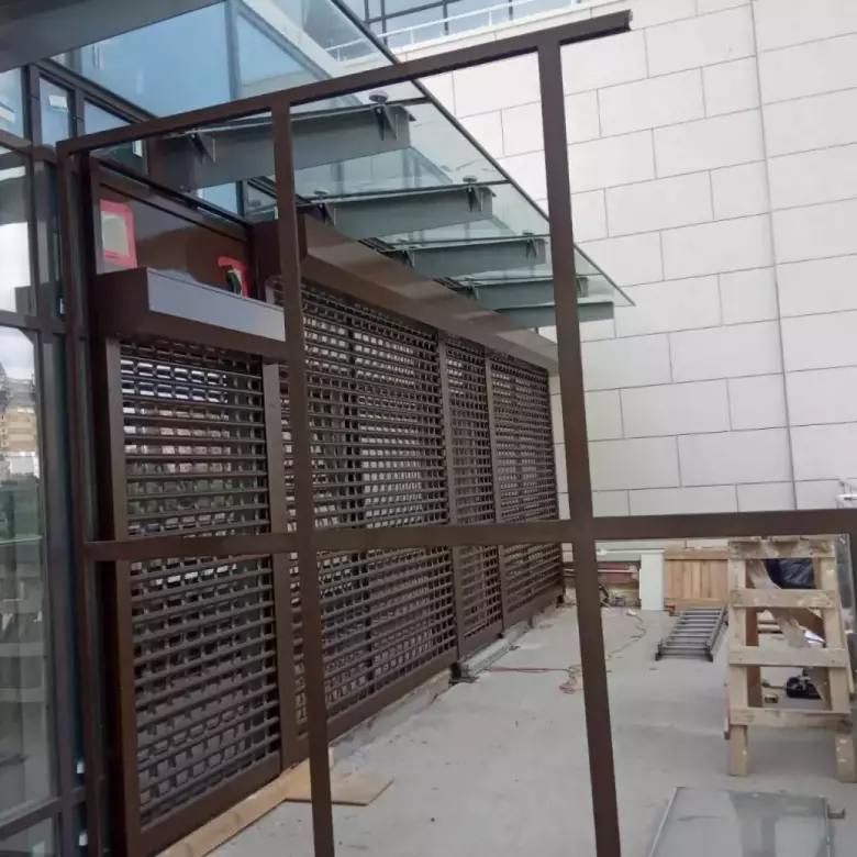 Прозрачные роллетные системы. Ворота и решетки прозрачные роллетные