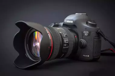 СКУПКА Профессиональных фотоаппаратов Canon EOS. / Профессиональные (Зеркальные)