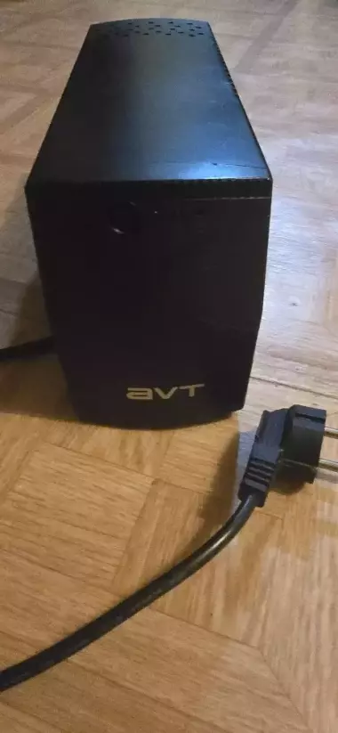 ups avt 650v