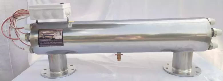 УЛЬТРАФИОЛЕТОВЫЕ ЛАМПЫ (ОБЕЗЗАРАЖИВАНИЕ ВОДЫ) 35 м³/час — 2/4