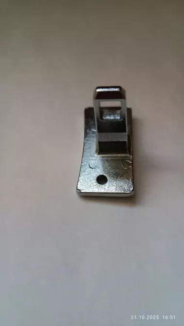 Продам крючок люка дверцы ст Маш.LG D.Drive invertor — 5/10