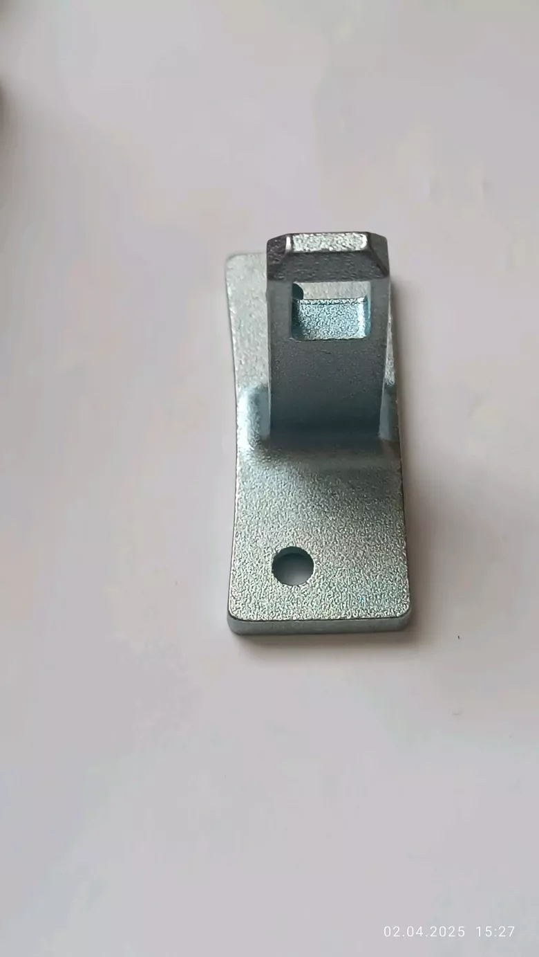 Продам крючок люка дверцы ст Маш.LG D.Drive invertor — 9/10