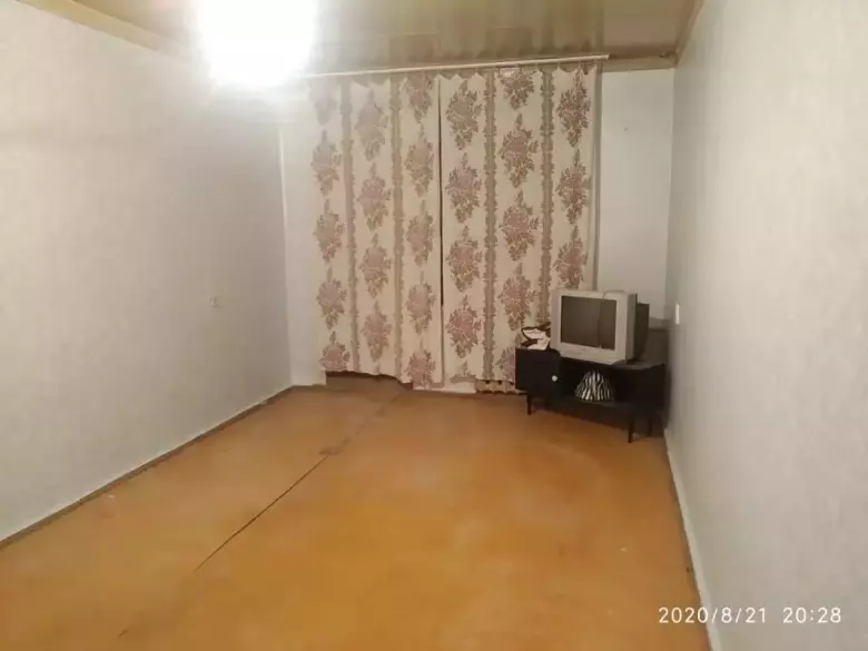 Uchtepa 25 kvvartal 3/5/5 кирпич