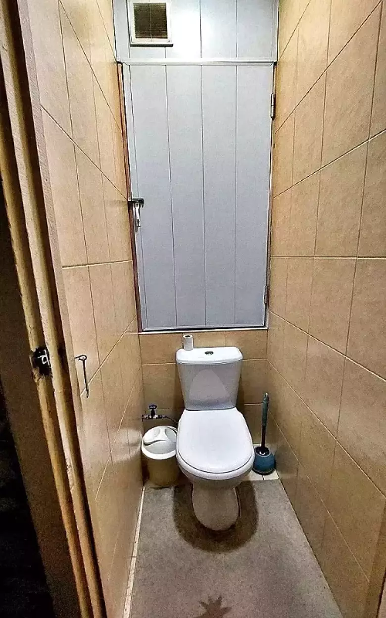 Массив: Ялангач. (Эко- Базар). 2х- комнатная