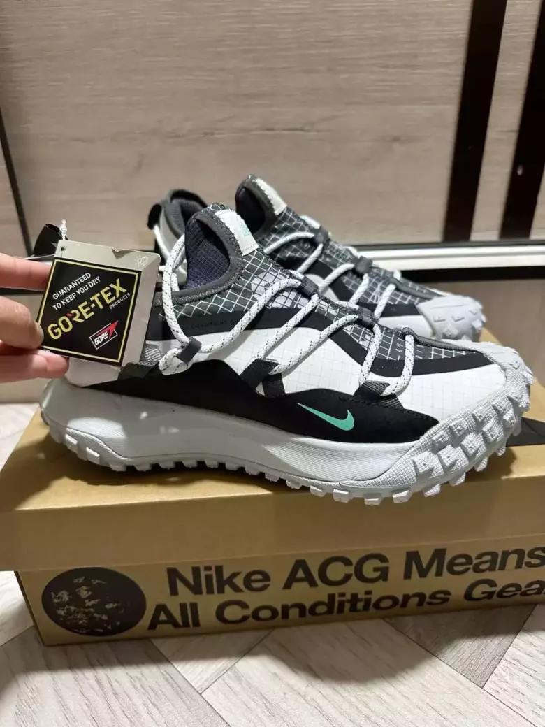Кроссовки Nike gore-tex
