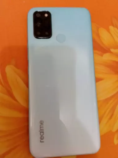 realme7i sotiladi