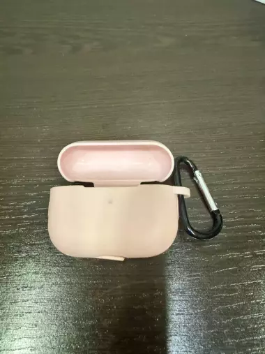 Продаю наушники Apple AirPods Pro