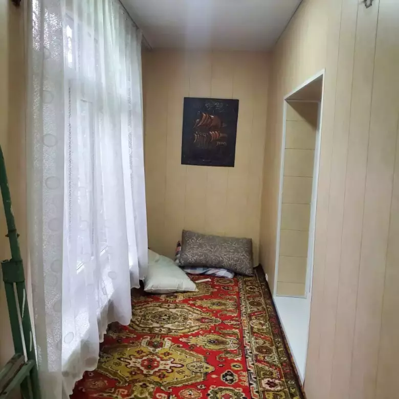 Продается галерейка Юнусабад 18, 1в2/2/4