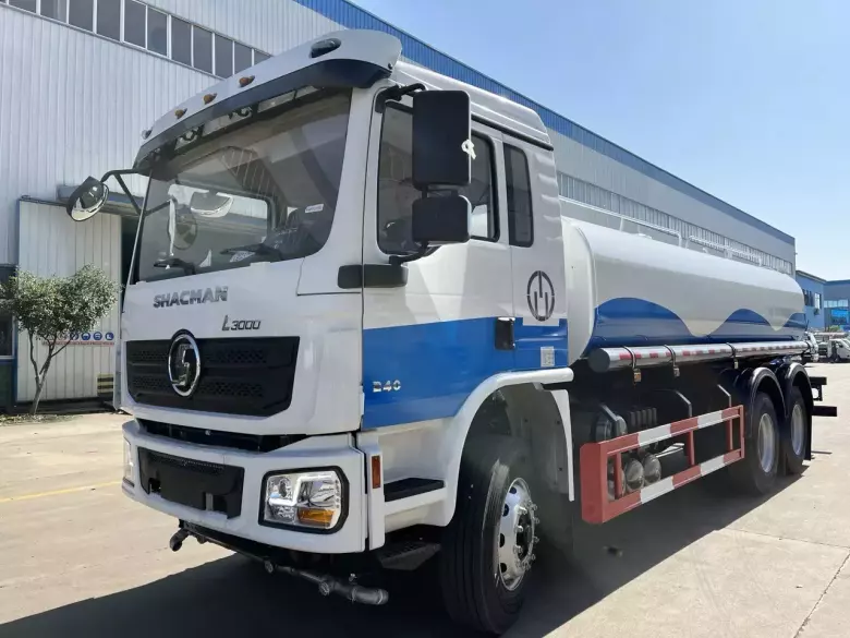 Автоцистерна водовоз поливальная Shacman L3000 6x4 (240 л.с. 15 куб.м)