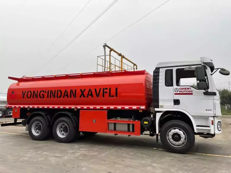 Автотопливозаправщик Shacman L3000 6x4 (240 л.с. 15 куб.м)