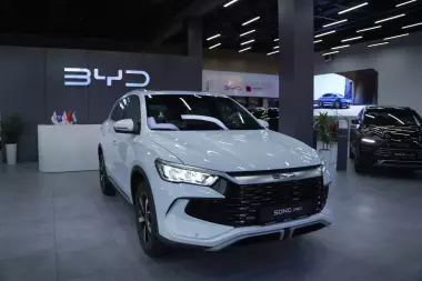 BYD Song Pro DM-i Champion (71km Flagship)