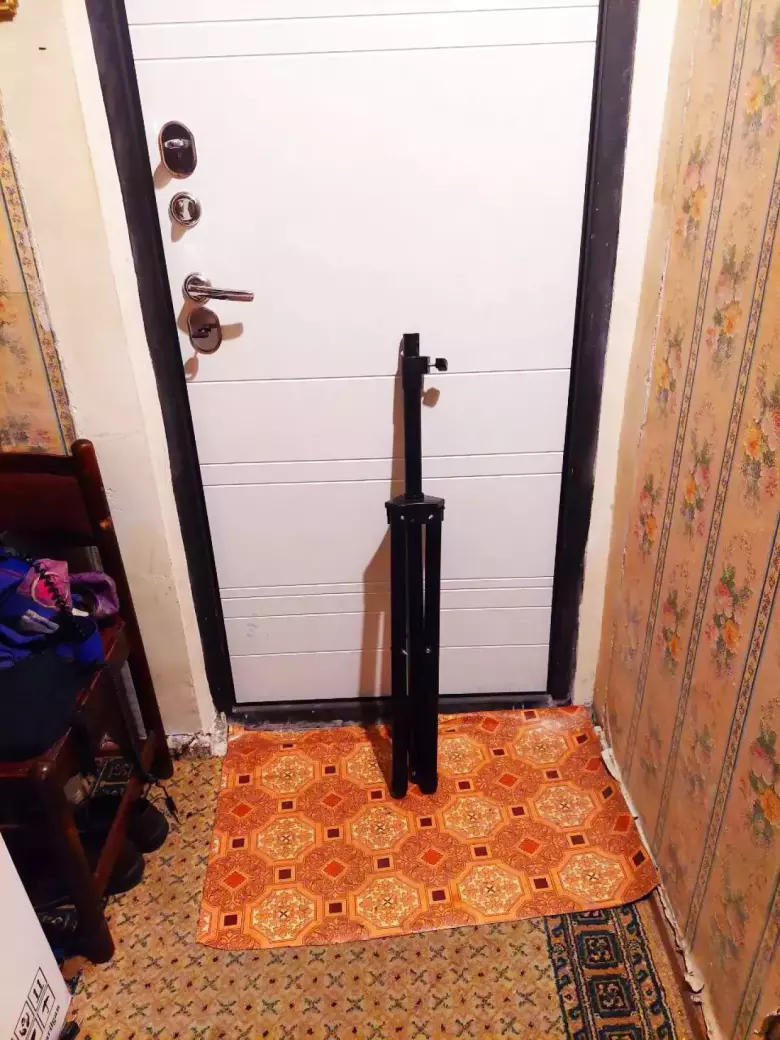 Продам стойку для акустической колонки