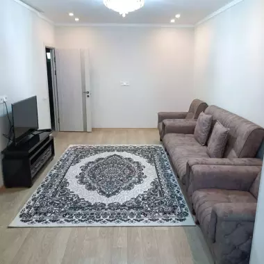 сдаю в аренду 2 в3/4