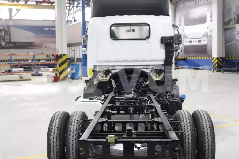 Шасси FAW Tiger VR 4x2 4,5 т Бензин