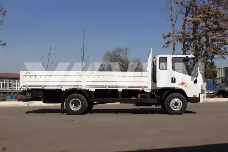 Автофургон бортовой FAW Tiger VH VUM1110, 4x2, 11,2 м³