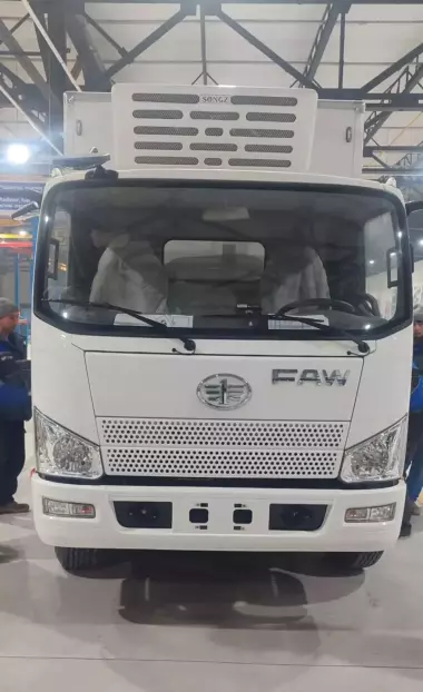 Рефрижераторный автофургон FAW Tiger-V 4x2 (130 л.с. 21 куб.м -5°C)