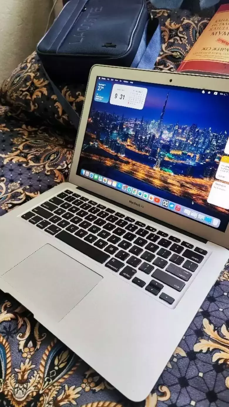 MacBook air
