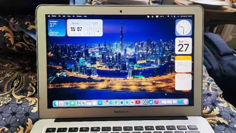 MacBook air