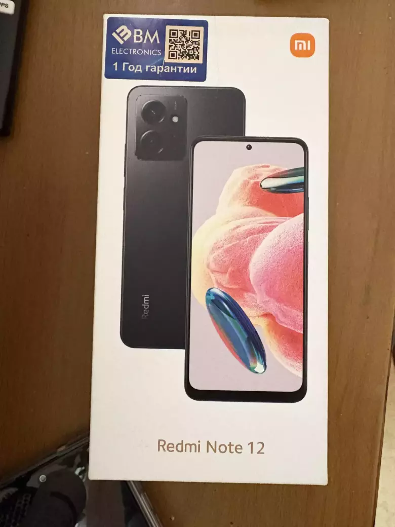 Redmi 12. RAM 8gb+4.28 gb память. Полный набор с коробкой.