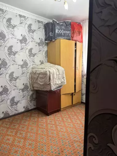 Срочно продаётся квартира 4/3/1