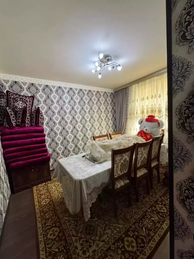 Срочно продаётся квартира 4/3/1