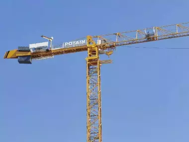 Minora va ko'prikli kranlarni, qurilish liftlarini yig'ish/demontaj qilish