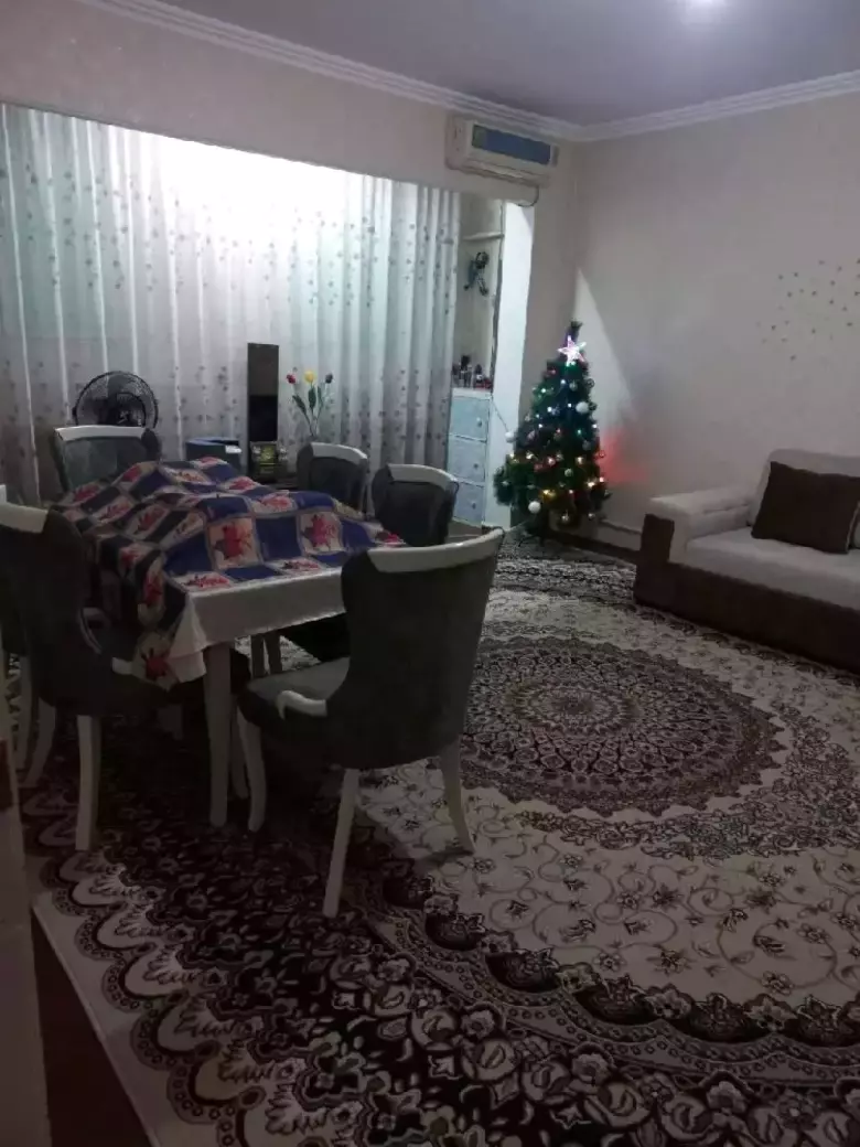 Shayxontohur tumani 2/9/9Srochna sotiladi