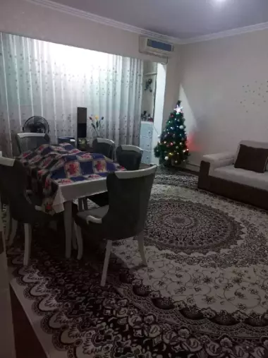 Shayxontohur tumani 2/9/9Srochna sotiladi