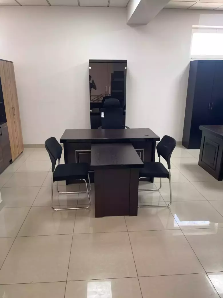 grand plazadan siz uchun ofis mebelar