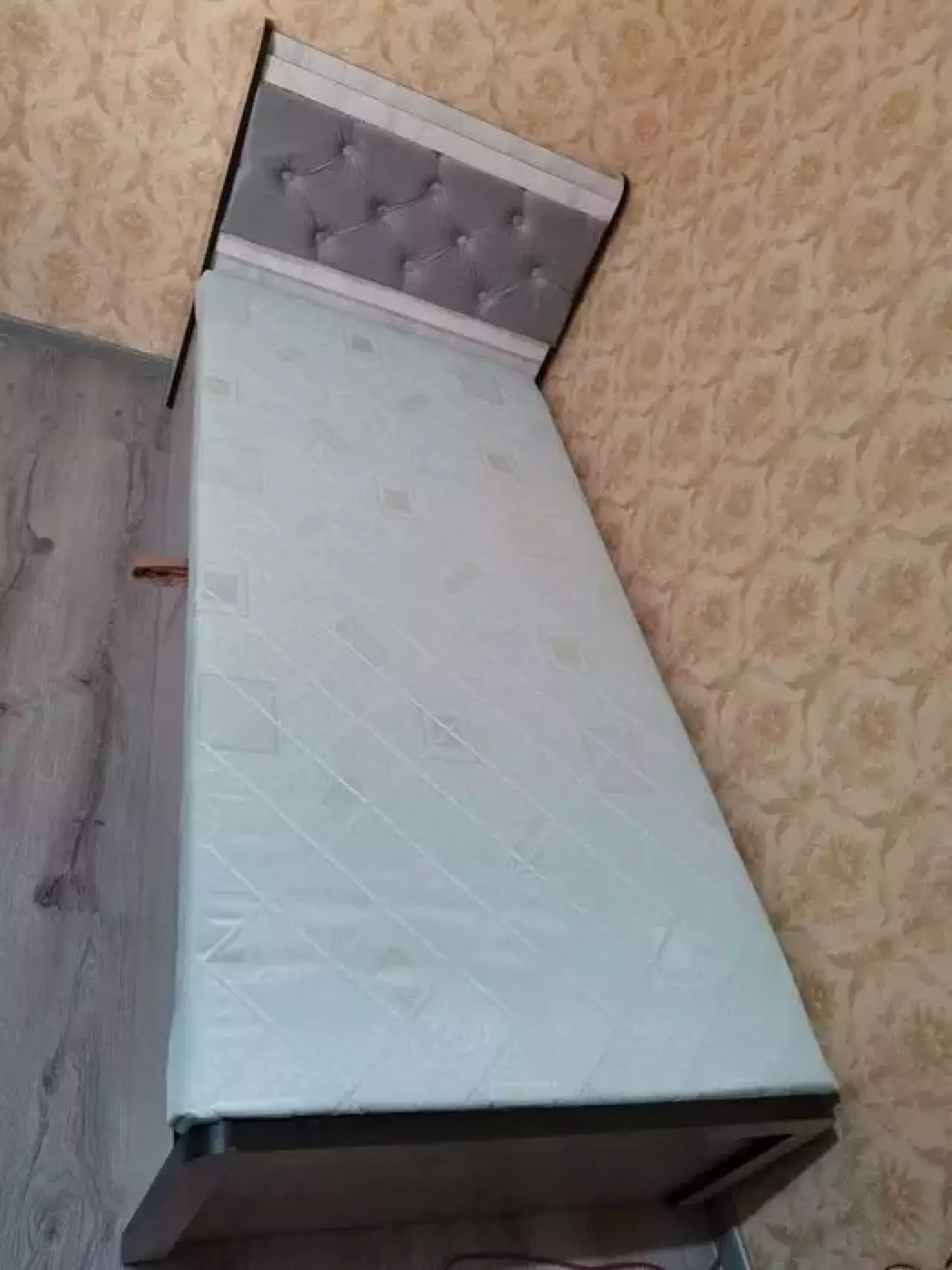 Продается односпальная кровать - сундук