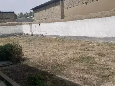 Срочно учаска сотилади