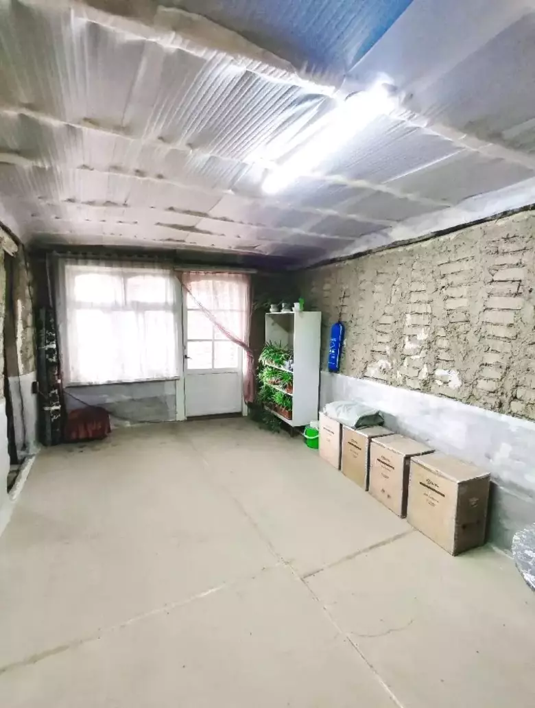Продаётся Дом, Алмазарский район, Карасарай, 28-школа, ТРЦ Ривъера, 4-комнаты