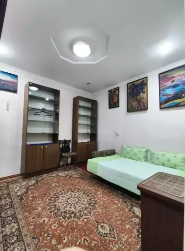 Продаётся Дом, Алмазарский район, Карасарай, 28-школа, ТРЦ Ривъера, 4-комнаты