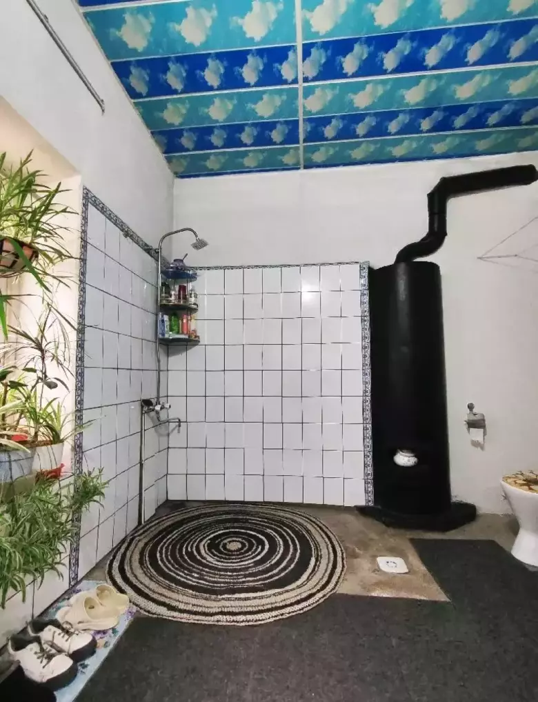 Продаётся Дом, Алмазарский район, Карасарай, 28-школа, ТРЦ Ривъера, 4-комнаты