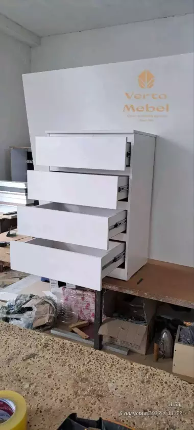 Komod Sifatli ishlab chiqaruvchi