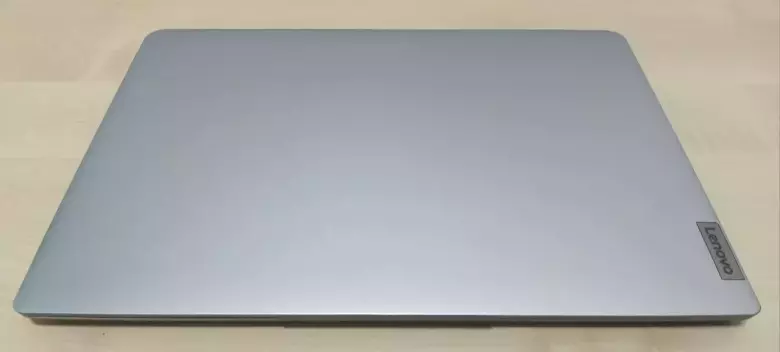 8 потоков LENOVO 14" FullHD / CORE™ i3 - 1215U / 8GB DDR4 / 256GB NVMe
