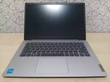 8 потоков LENOVO 14" FullHD / CORE™ i3 - 1215U / 8GB DDR4 / 256GB NVMe
