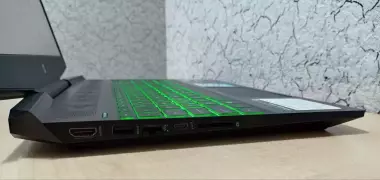 HP Pavilion Gaming 15,6" IPS FHD/i5-9300H/16GB/256GB+ 1TB/GTX 1650 4GB