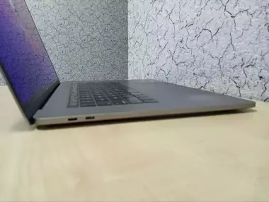MacBook Pro 15 2016/CORE i7/ 16GB/ 256GB NVMe/Radeon Pro 450 2GB GDDR5