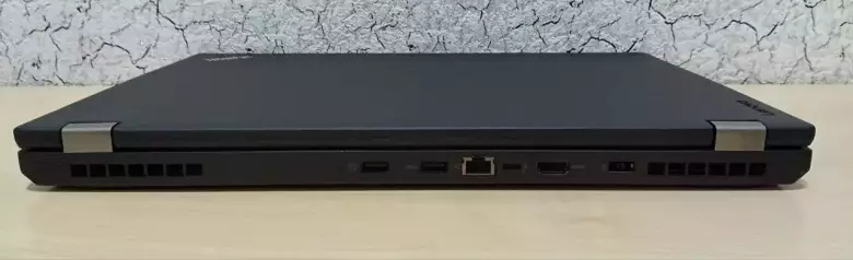 ThinkPad P50 15,6" IPS FHD/Xeon E3-1505M/16GB/512GB/Quadro M2000M 4GB