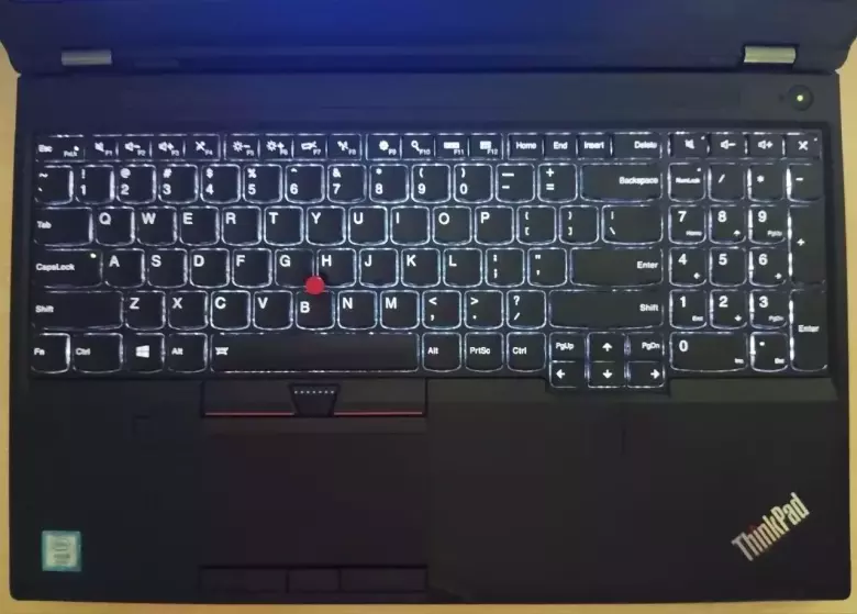 ThinkPad P50 15,6" IPS FHD/Xeon E3-1505M/16GB/512GB/Quadro M2000M 4GB